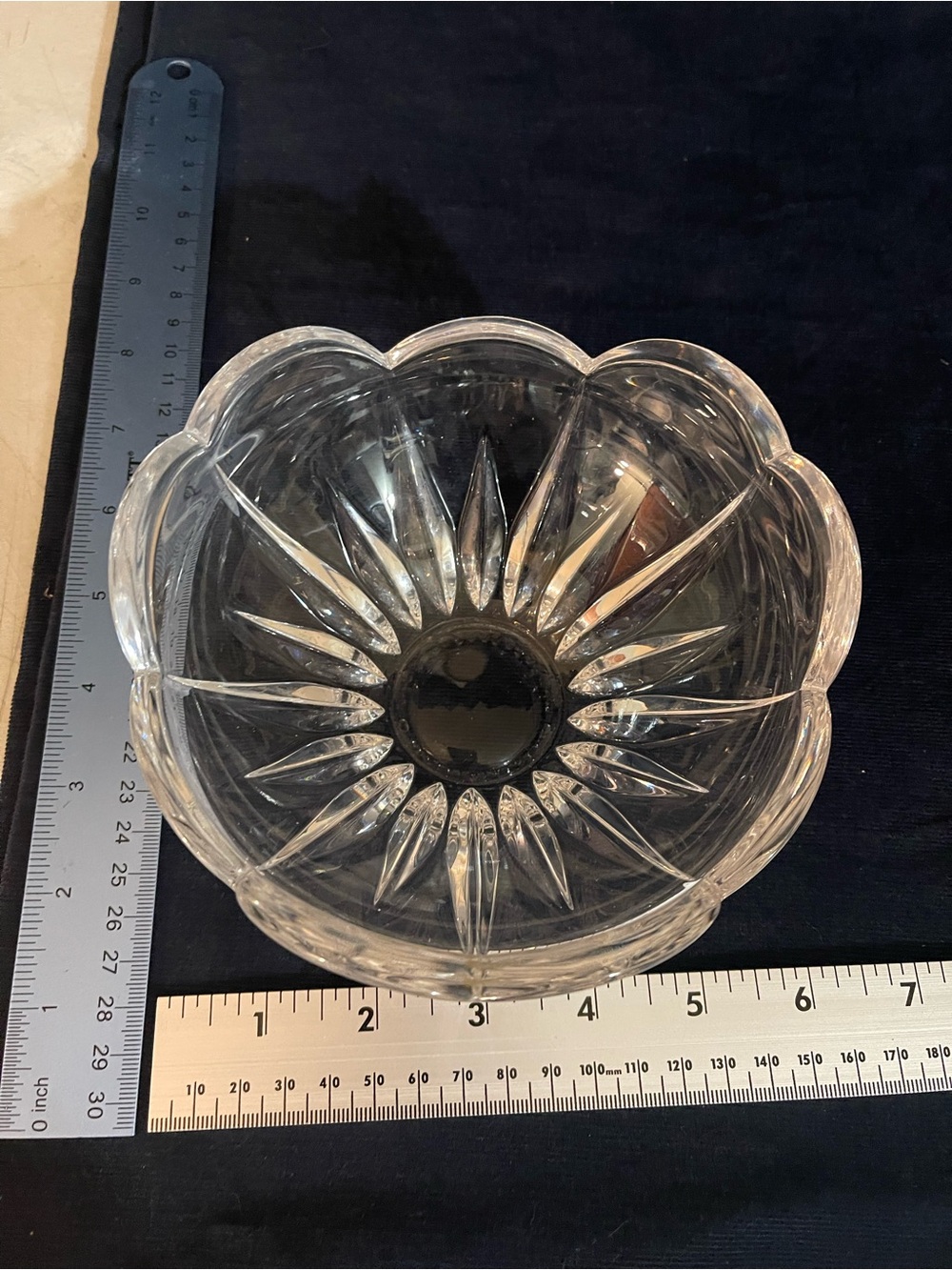 Mikasa Crystal Glass Scalloped Bowl